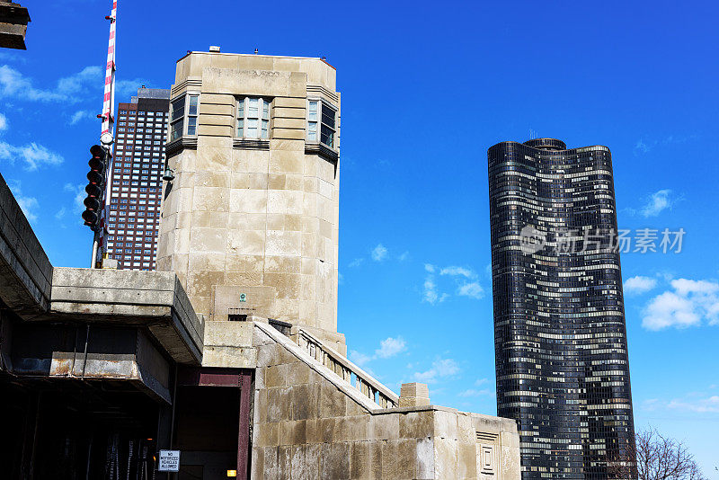 芝加哥Outer Drive Bridge House和Lake Point Tower